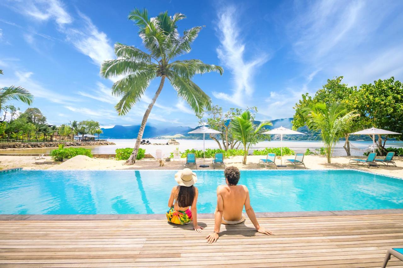 Pineapple Beach Villas Baie Lazare  Экстерьер фото