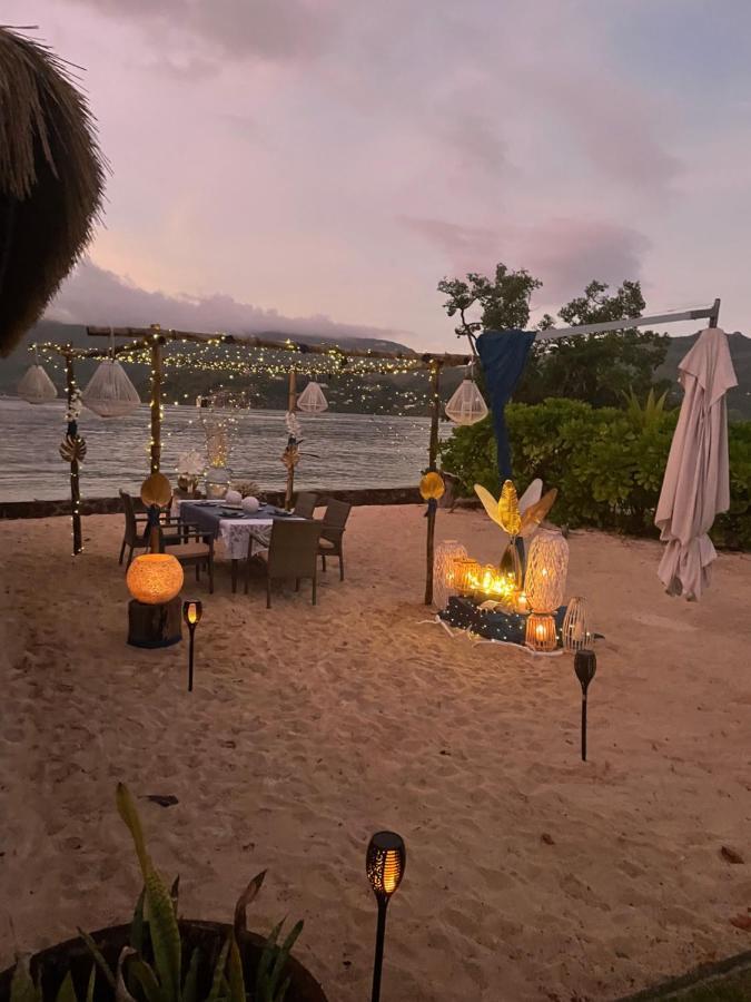 Pineapple Beach Villas Baie Lazare  Экстерьер фото