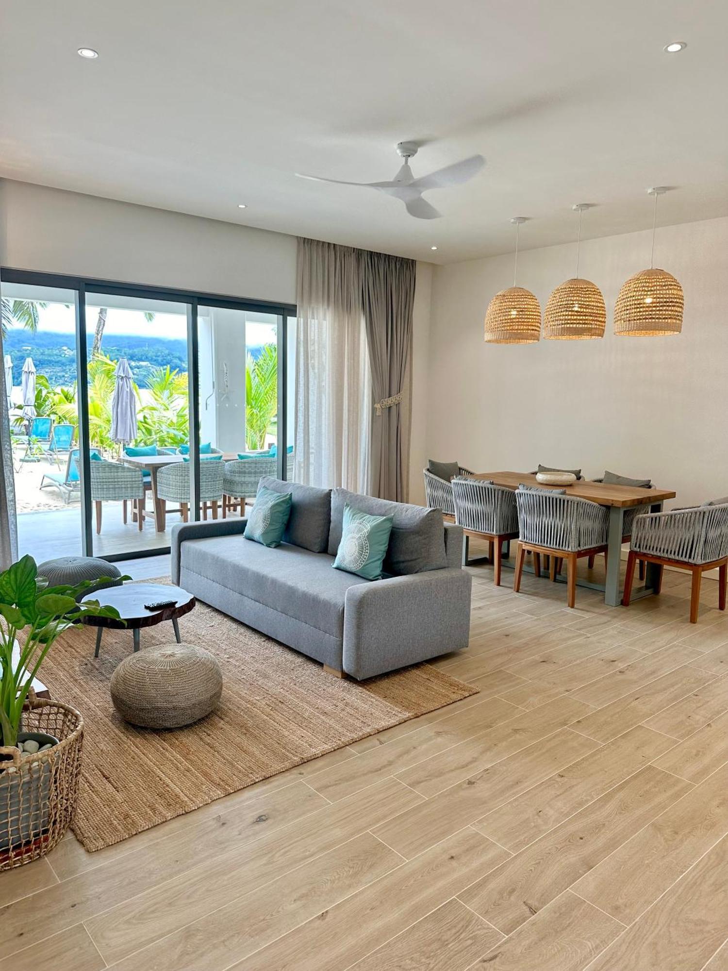 Pineapple Beach Villas Baie Lazare  Экстерьер фото